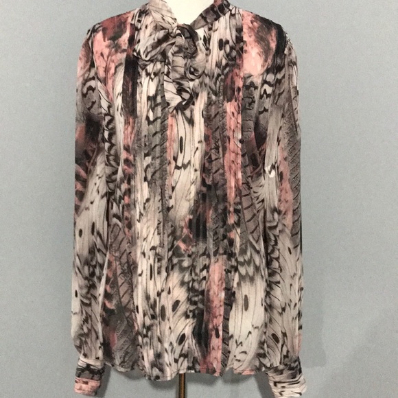 Jennifer Lopez Tops - Jennifer Lopez Print Blouse sz Large